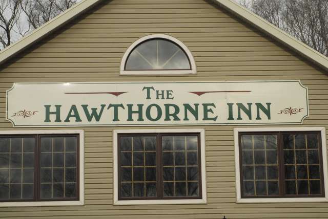 $25 Worth of The Hawthorne Inn For Less Than HALF PRICE